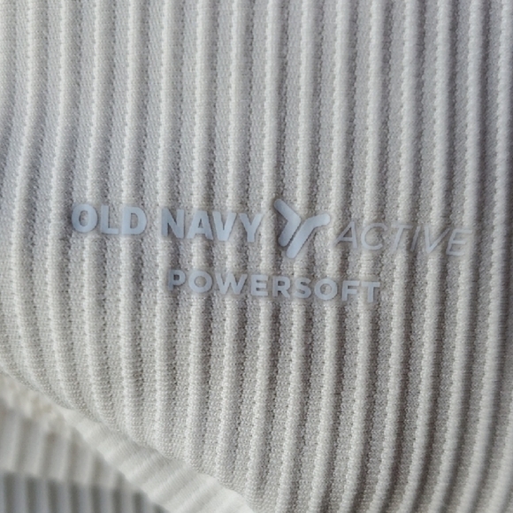 Old Navy Women's Striped Bike Shorts - Gray - Picture 2 of 8